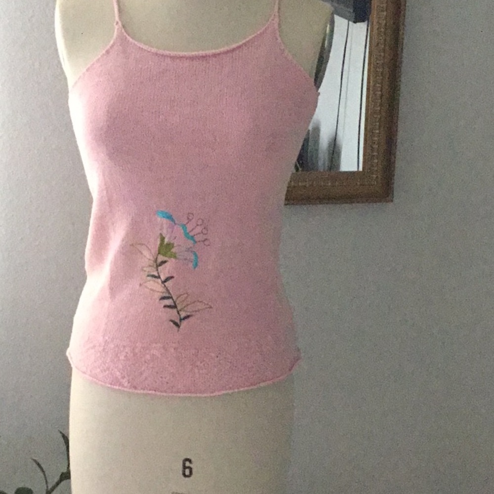 Pink tank top